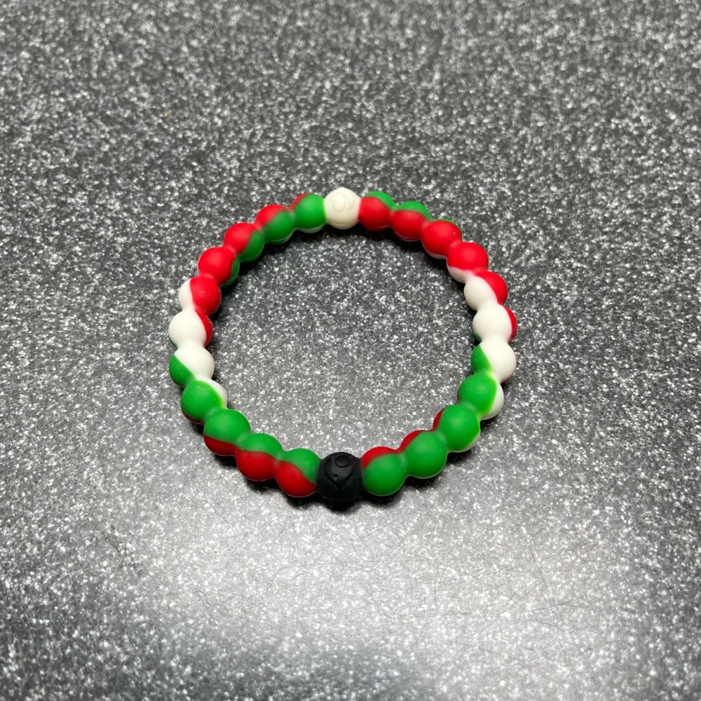 ❤️💚🤍 RED GREEN AND WHITE LOKAI BRACELET ❤️💚🤍